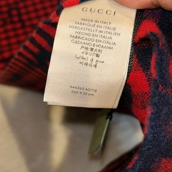 GG Scarf - Picture 4 of 7